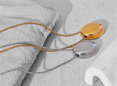 oval necklace