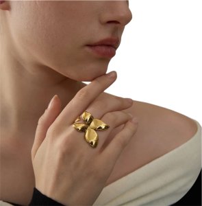 Butterflies ring